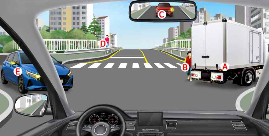 사고발생 가능성이 가장 높은 요인 2가지는?